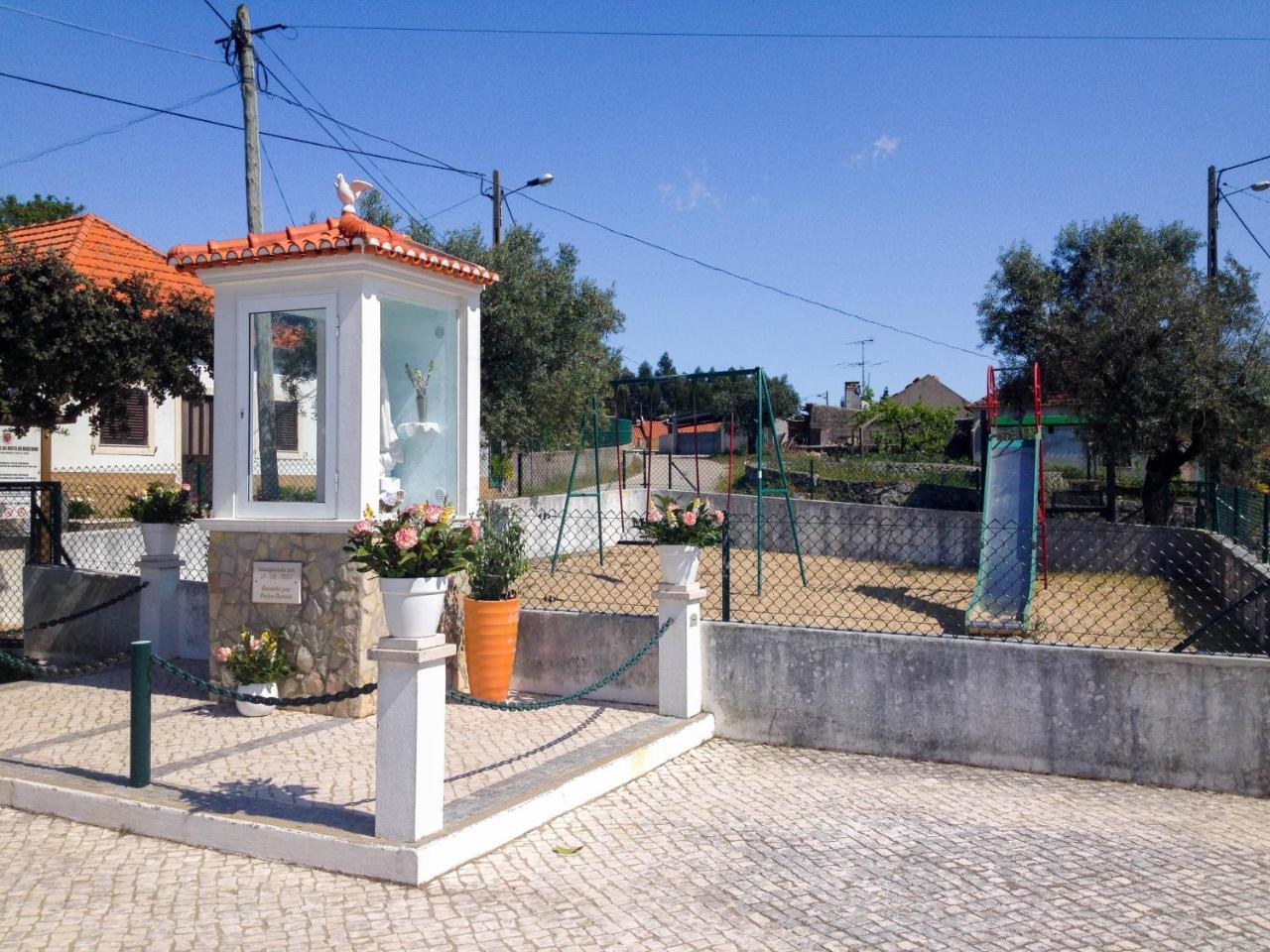 Mocho Guesthouse São Mamede Kültér fotó